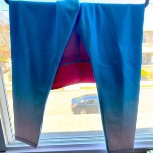 Firecracker Light n Tight Hi-Rise 7/8 24" Girls 12-14. Fits an 8-10 women’s. EUC